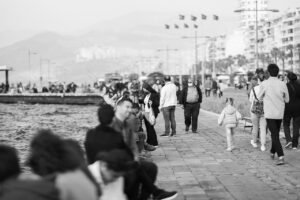 crowd, park, street, city, people, black and white
